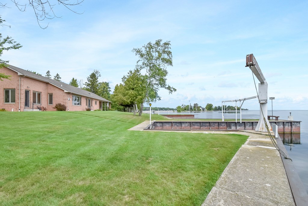 3340 Squaw Island Rd, Sturgeon Bay, Wisconsin 54235, 2 Bedrooms Bedrooms, ,3 BathroomsBathrooms,Waterfront Residential,For Sale,Squaw Island Rd,139743