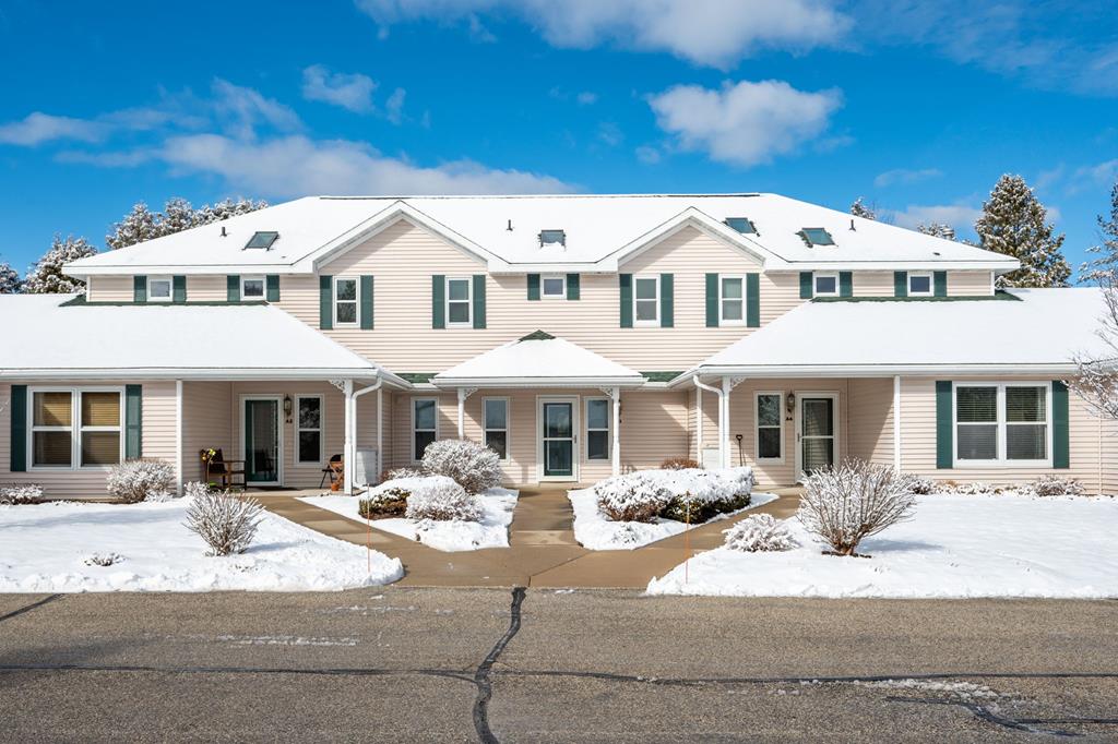 2210 Mill Rd, Sister Bay, Wisconsin 54234, 2 Bedrooms Bedrooms, ,2 BathroomsBathrooms,Inland Residential Condo Community,For Sale,Mill Rd,141382