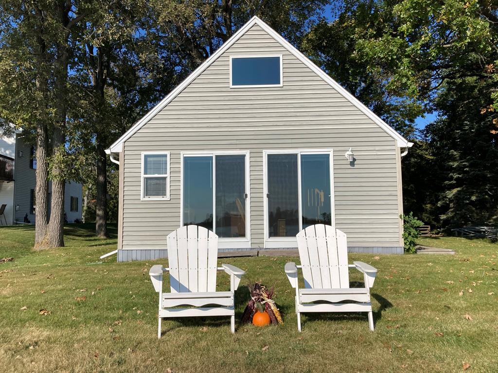 3372 S Willow Rd, Sturgeon Bay, Wisconsin 54235, 2 Bedrooms Bedrooms, ,1 BathroomBathrooms,Waterfront Residential,For Sale,S Willow Rd,141501