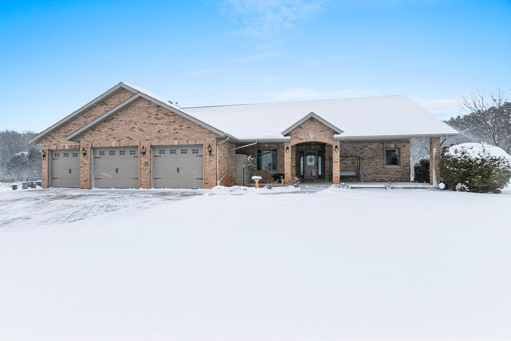 110 Sugar Maple Dr, Luxemburg, Wisconsin 54217, 3 Bedrooms Bedrooms, ,2 BathroomsBathrooms,Inland Residential,For Sale,Sugar Maple Dr,141282