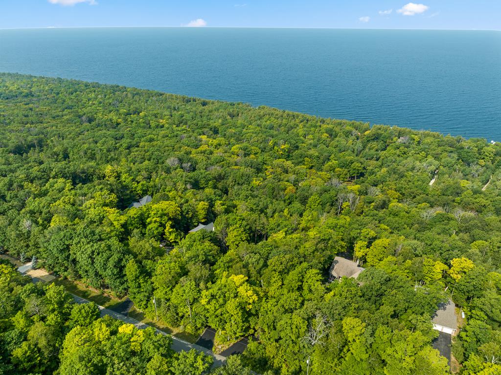 6195 Bluff Ledge Rd, Sturgeon Bay, Wisconsin 54235, 3 Bedrooms Bedrooms, ,2 BathroomsBathrooms,Inland Residential,For Sale,Bluff Ledge Rd,141549