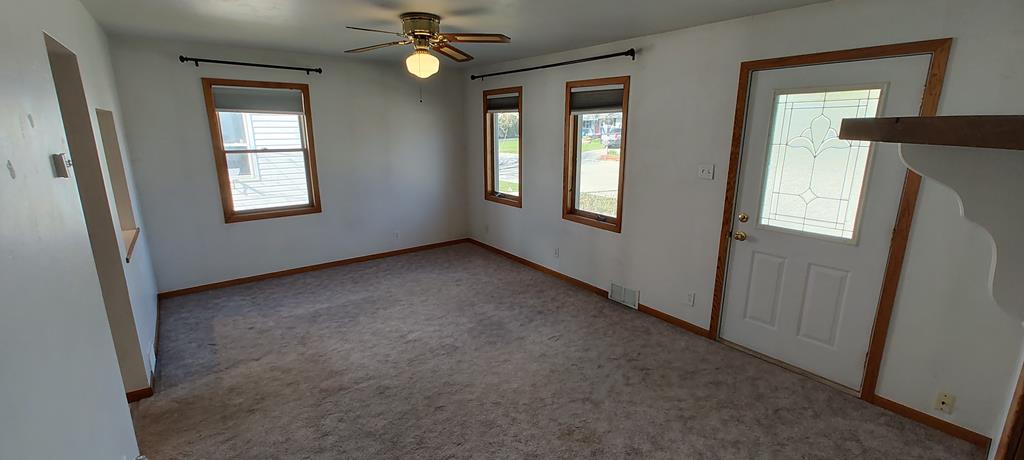 937 N 8th Ave, Sturgeon Bay, Wisconsin 54235, 3 Bedrooms Bedrooms, ,1 BathroomBathrooms,Inland Residential,For Sale,N 8th Ave,141562