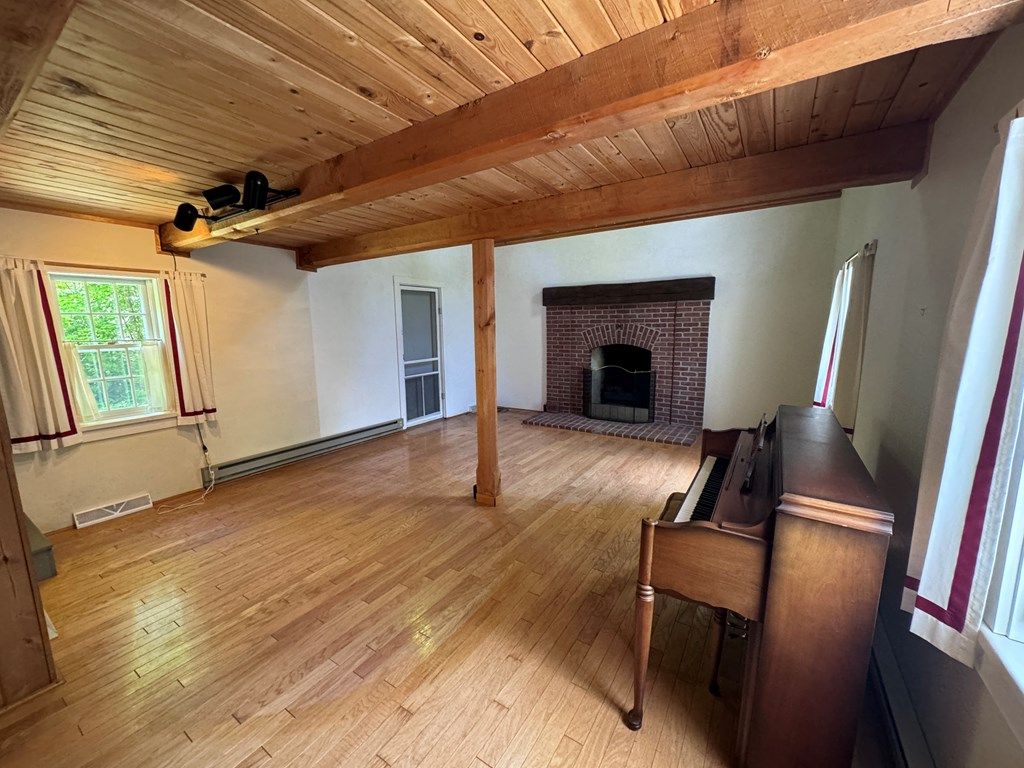 2240 Waters End Rd, Sister Bay, Wisconsin 54234, 2 Bedrooms Bedrooms, ,2 BathroomsBathrooms,Inland Residential,For Sale,Waters End Rd,141713