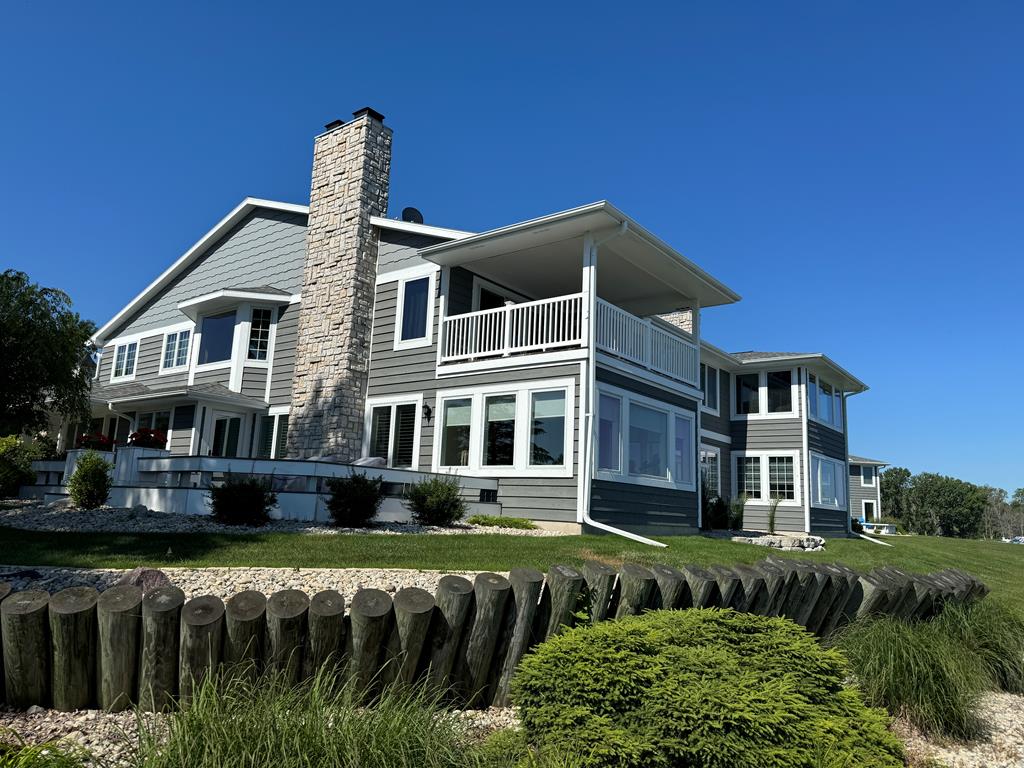 1500 Tacoma Beach Rd, Sturgeon Bay, Wisconsin 54235, 3 Bedrooms Bedrooms, ,2 BathroomsBathrooms,Waterfront Residential Condo Community,For Sale,Tacoma Beach Rd,141874